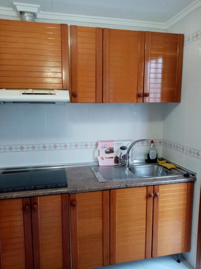 Apartamento Con Buena Vista Apartment ตอร์เรเวียคา ภายนอก รูปภาพ